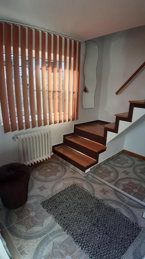 Casa Ultracentral Suceava Villa Luaran gambar