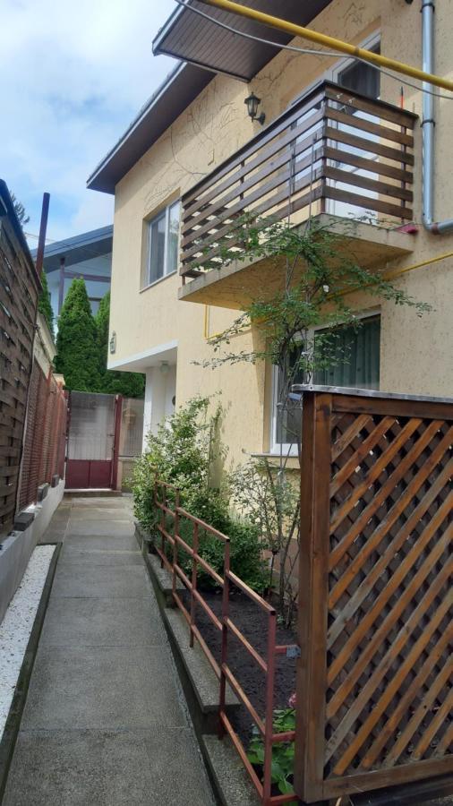 Casa Ultracentral Suceava Villa Luaran gambar