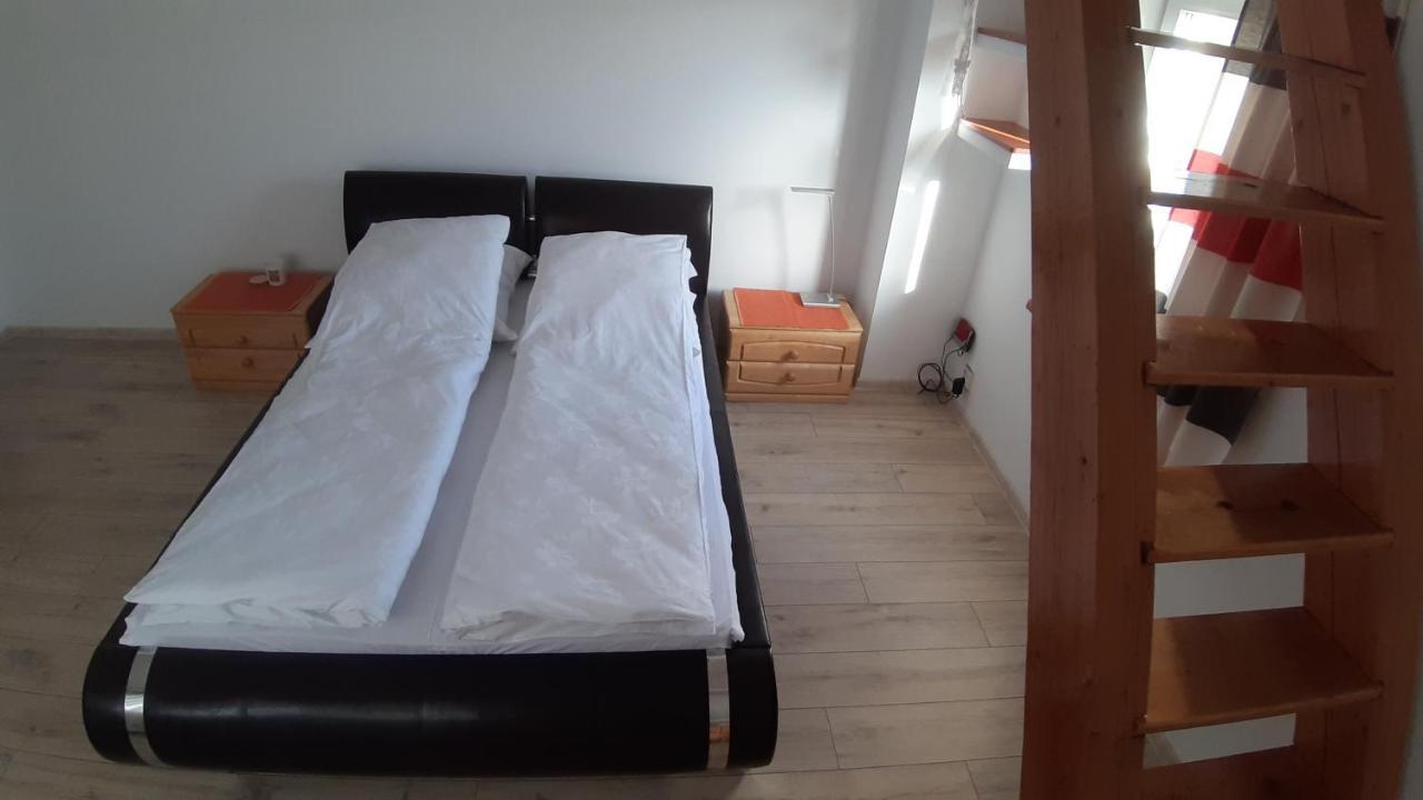 Casa Ultracentral Suceava Villa Luaran gambar